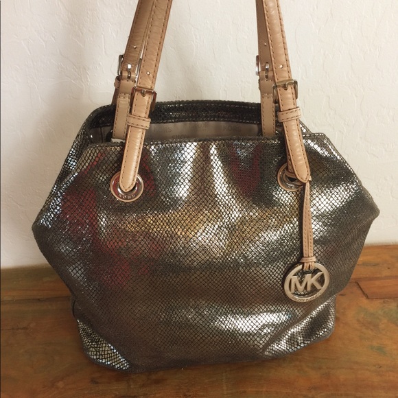 Michael Kors Handbags - Michael Kors Bag